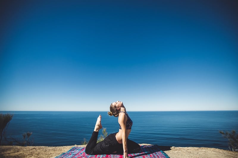 Woman practicing alignment in Pilates